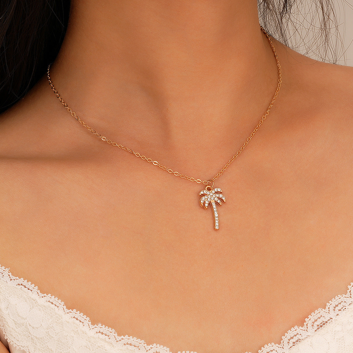 Trend Diamond Coconut Tree Pendant Necklace