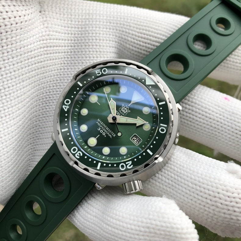 Sapphire lens sports mechanical canned diving watch