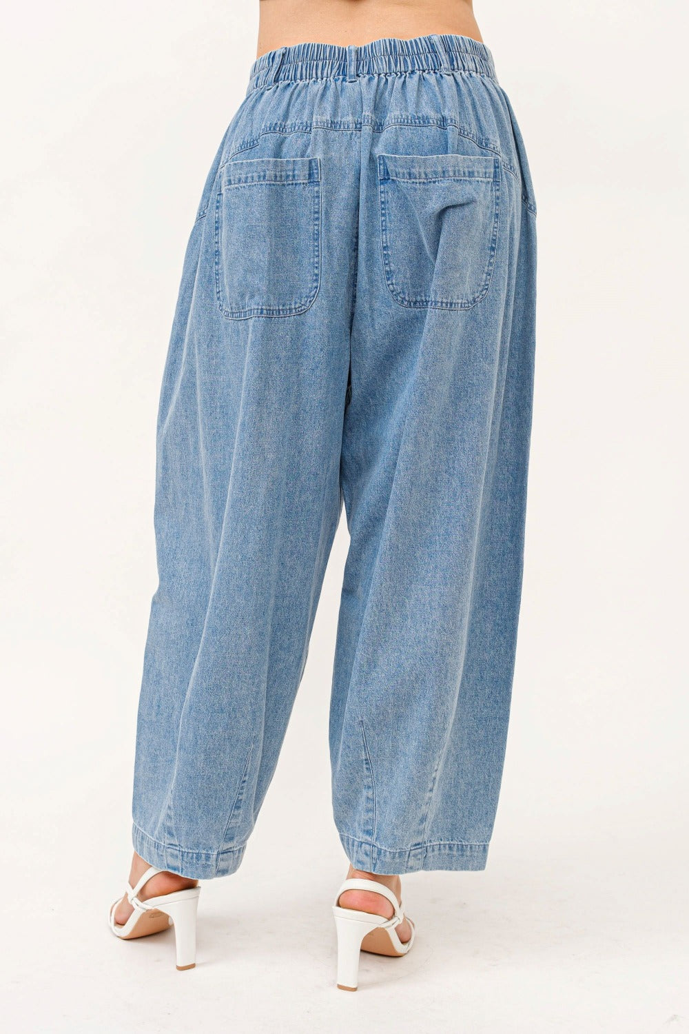 And The Why Elastic Back Pleated Loose Jeans